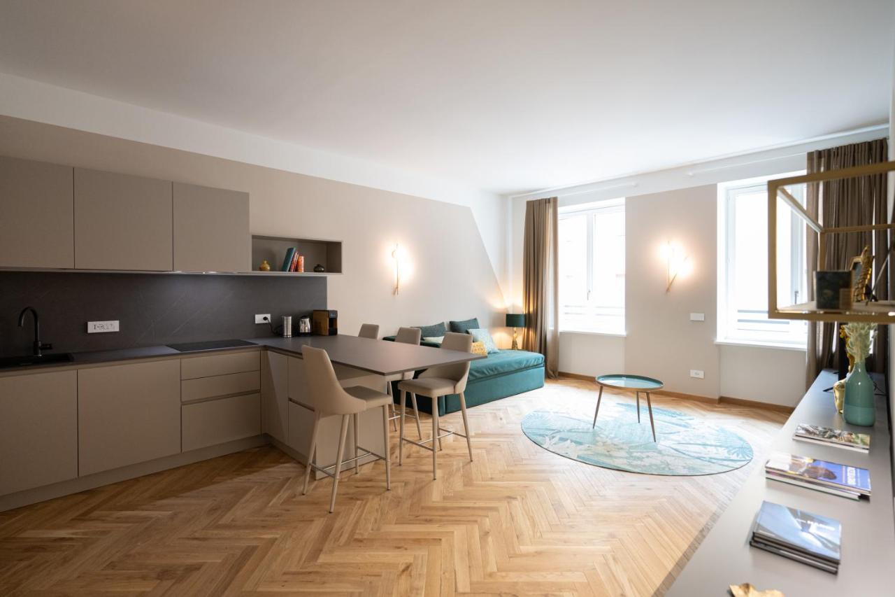 The Peacock Suite Turin Exteriör bild